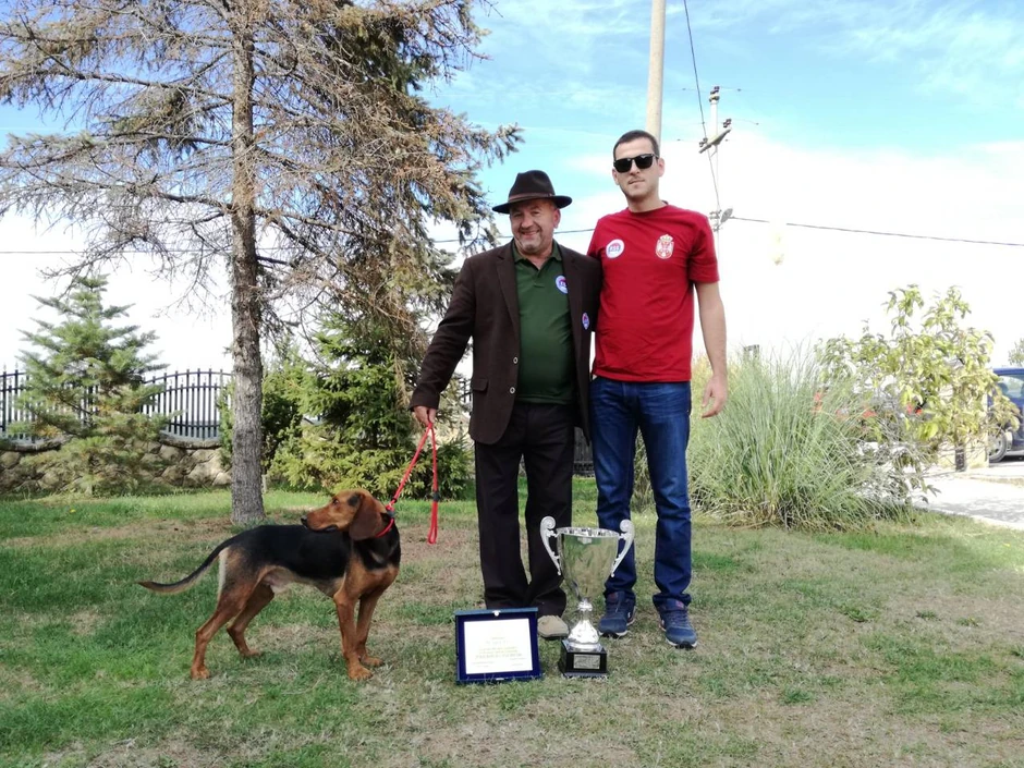 Dragan Ivanović Keser sa Biberom i vlasnikom psa Markom Žujovićem