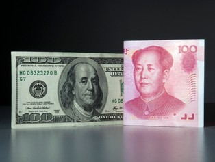 Umocnienie juana pozwoli Chinom w ciągu kliku miesięcy wyprzedzić Japonię pod względem PKB