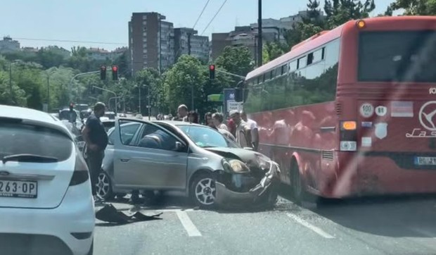 Lančani sudar na Plavom mostu