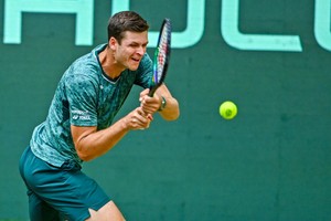 Hubert Hurkacz wygrał turniej ATP w Halle. Tenis jest elitarny, ale przyciąga wielkie marki