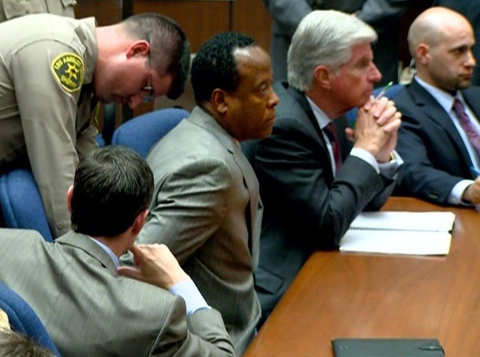 Doktor Conrad Murray podczas rozprawy 7 listopada
