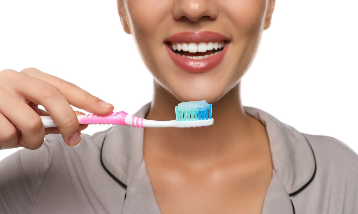 Ulubiona pasta herbaciarzy teraz w niższej cenie! Wybiela zęby lepiej od pasków