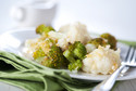 Jak zmniejszyć ryzyko raka piersi - jedz warzywa kapustne (brokuł, kalafior, brukselka, jarmuż).