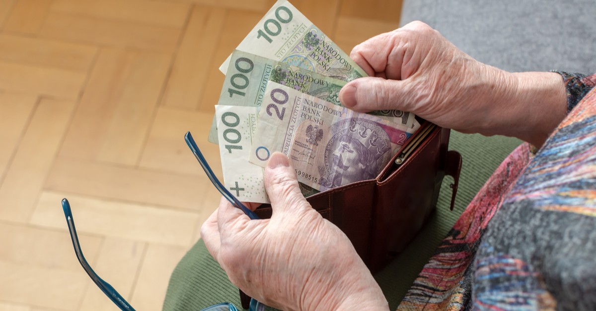 800 plus dla emerytów? Dziś tematem zajmie się sejmowa komisja