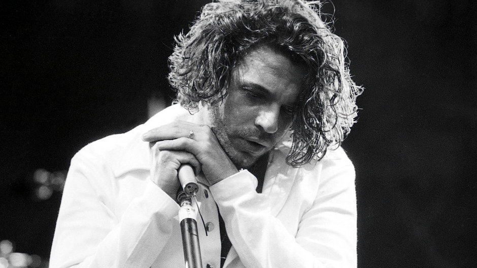 Michael Hutchence na koncercie wSydney, 1992 r.