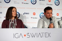 Świątek zakończyła współpracę z trenerem Sierzputowskim