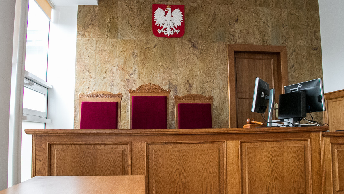 Na dwa miesiące aresztował krakowski sąd 55-letniego Stefana S., który zranił nożem nastolatka w tramwaju – poinformowała Grażyna Rokita z zespołu prasowego krakowskiego Sądu Okręgowego.