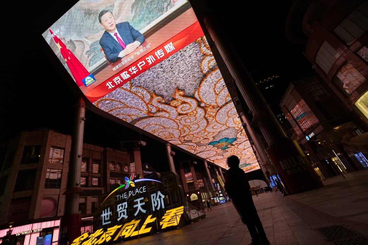 Chinese President Xi Jinping delivers his New Year speech