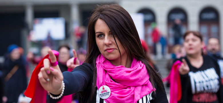 Taneczny happening na całym świecie. Akcja "One billion rising" także w Polsce! [ZDJĘCIA]