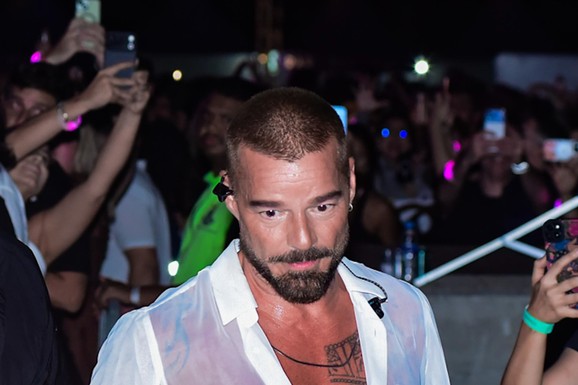 "JOŠ UVEK SAM POD UTISKOM" Prvo oglašavanje Rikija Martina nakon haosa na njegovom koncertu u Crnoj Gori, evo šta je javno poručio