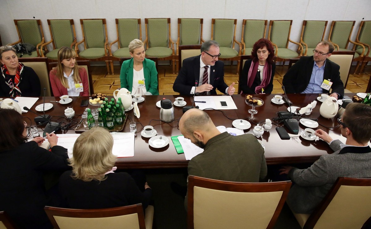 Spotkanie z Misją Kamiliańską w Senacie