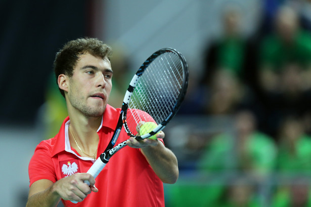 Janowicz w 2. rundzie turnieju ATP w Stuttgarcie. Radwańska odpadła w Den Bosch