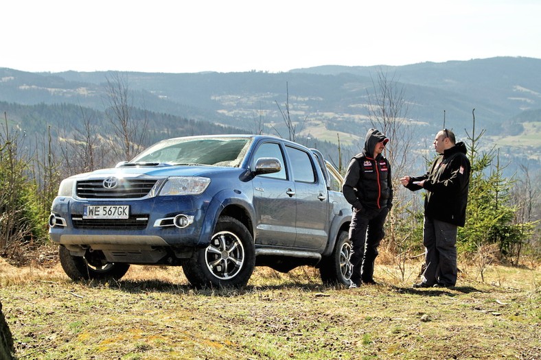 Adam Małysz testuje Toyotę Hilux