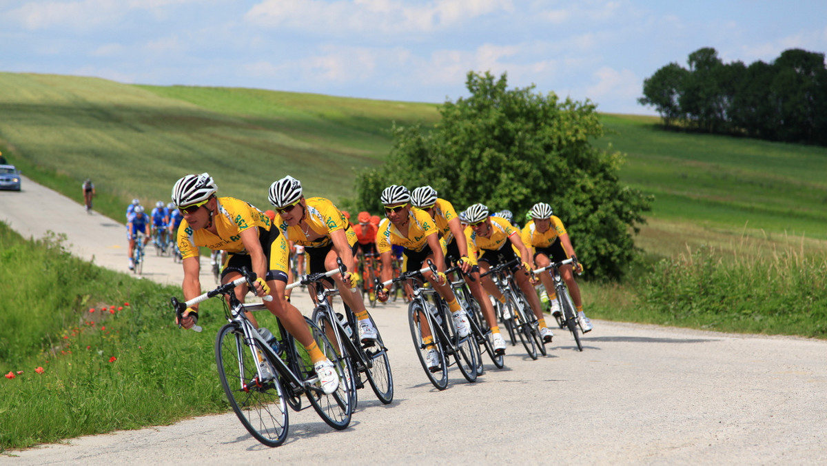 Patryk Komisarek, utalentowany zawodnik młodego pokolenia, zamyka skład grupy Bank BGŻ Team na sezon 2013. Były zawodnik Panorama "Chrabąszcze" Nowogard jest 14 kolarzem ekipy prowadzonej przez dyrektora sportowego Zbigniewa Szczepkowskiego.