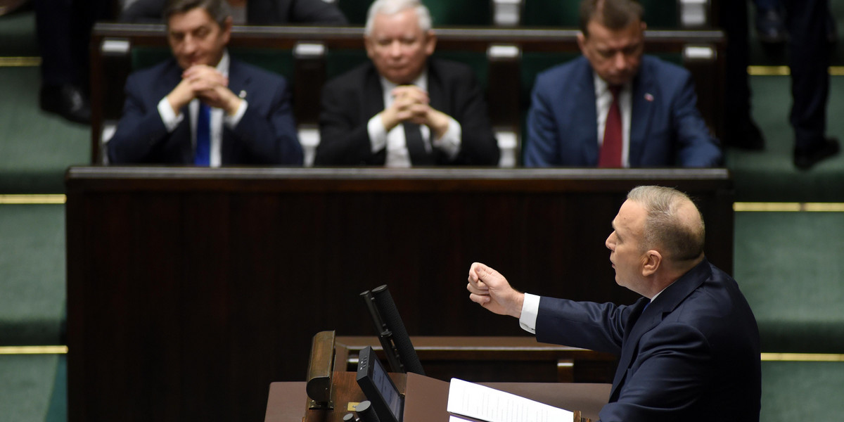 Grzegorz Schetyna i Jarosław Kaczyński walczą o względy prezesa PSL