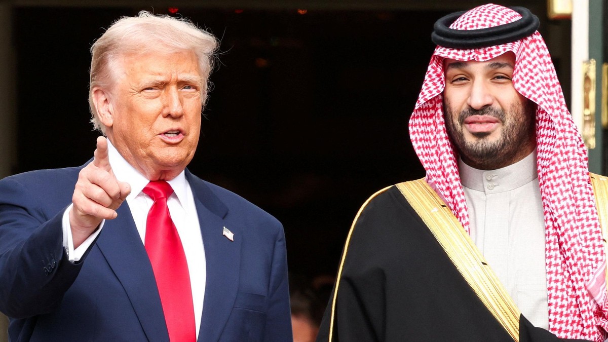 Donald Tramp, predsednik SAD i saudijski prestolonaslednik Muhamed bin Salman u Beloj kući | Foto: Reuters