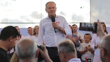 Tusk odpowiedział na najczęstsze pytania internautów. "Uratowałem pieniądze, które leżały w OFE"