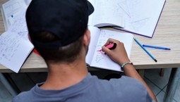 Matura 2026: Jak zaplanować naukę, żeby nie uczyć się po nocach