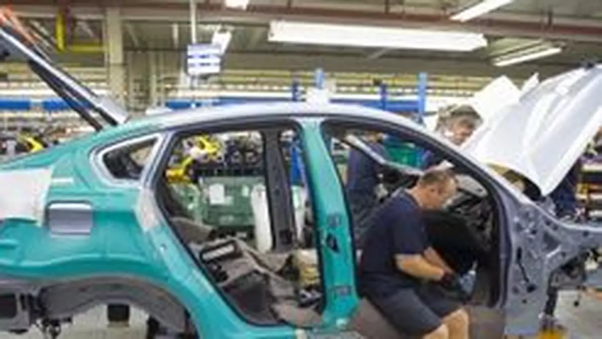 BMW: nie doleciały części, wstrzymano produkcję w trzech zakładach