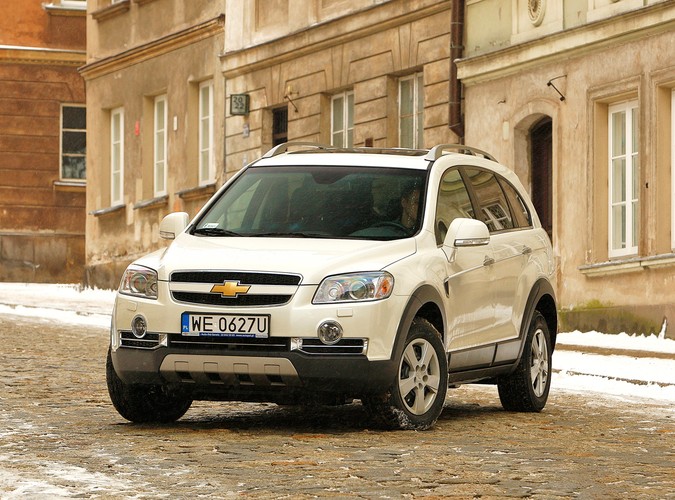 Chevrolet captiva z dwulitrowym 150-konnym turbodieslem