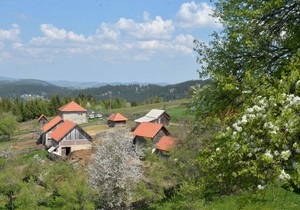 Kuća kuće selo pokrivalica