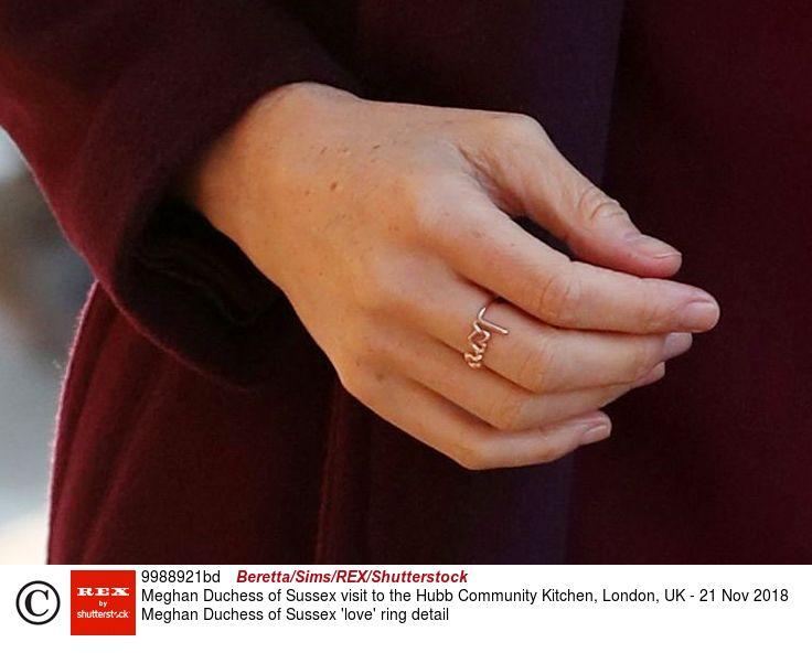 Kiderült! Titkos jelentése van Meghan hercegné gyűrűjének - Blikk Rúzs