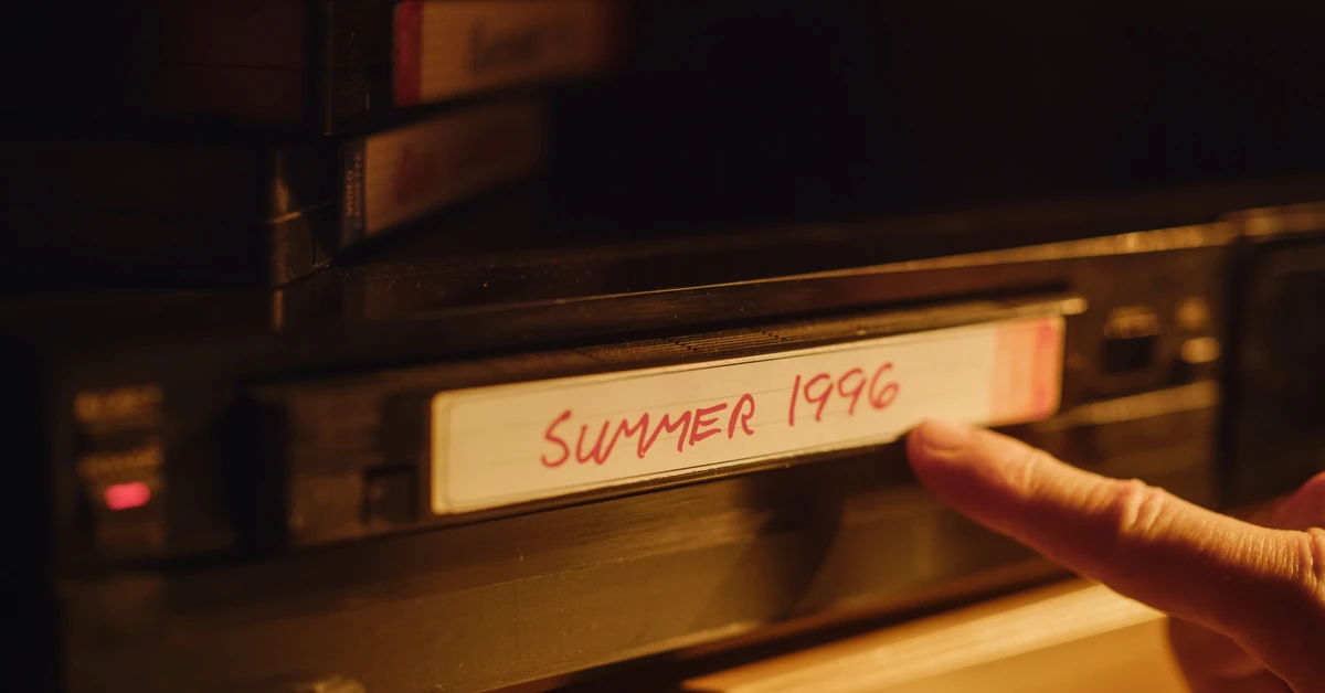 [Szybki QUIZ] Lata 90. w Polsce. Pamiętasz, jak się wtedy żyło? TAK vs. NIE. 13/15 to świetny wynik