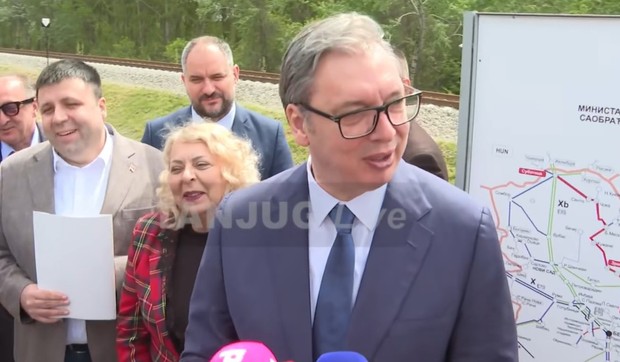 Aleksandar Vučić, Tomaševački most