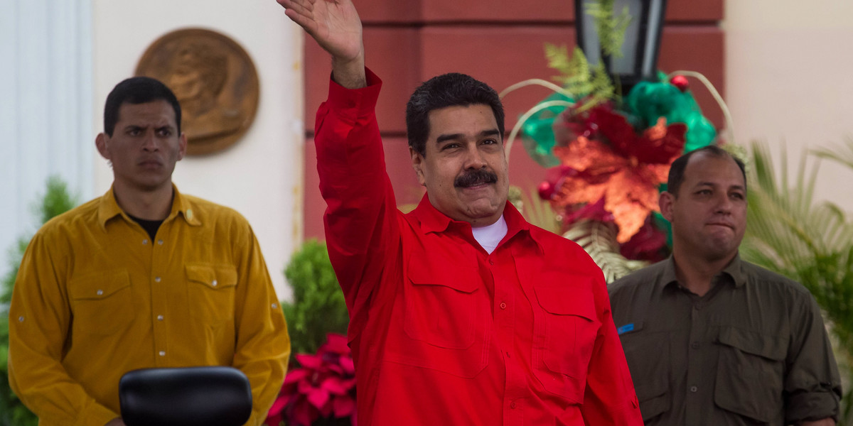 Prezydent kraju Nicolas Maduro ogłosił, że "Wenezuela nigdy nie ogłosi niewypłacalności".