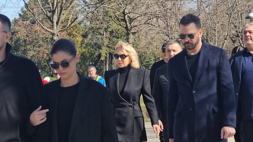 Brena na sahrani Saše Popovića