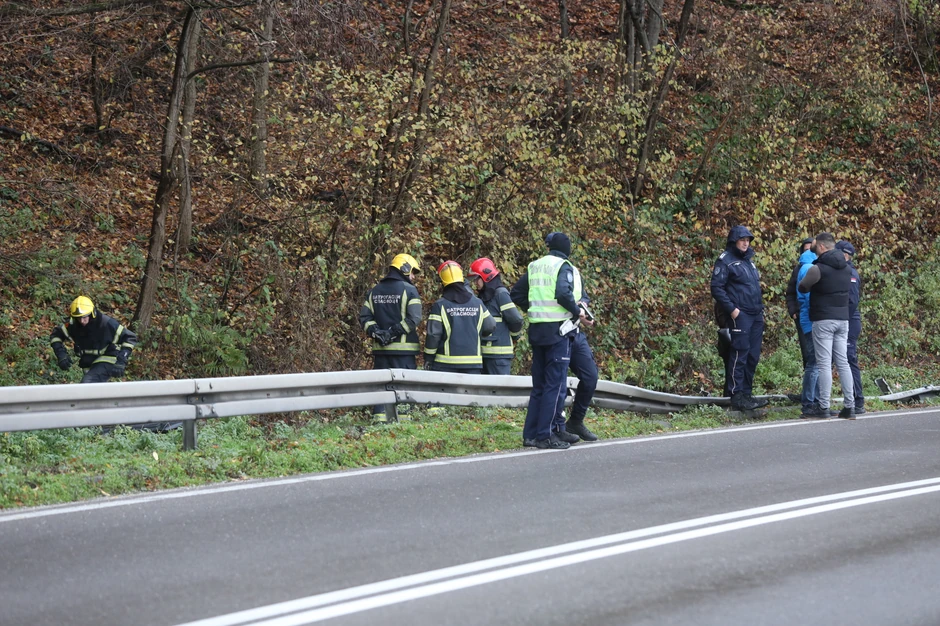 Izvlačenje auta u kojem je bila nestala Ana Radović