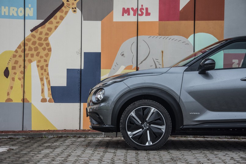 test nissan juke hybrid