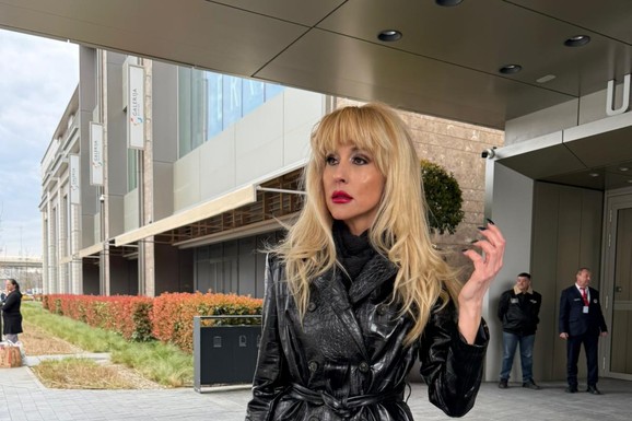 KAO SA SVETSKE MODNE PISTE Naša glumica svuda ide peške i nikad se ne goji, a sad je otkrila i koja je njena tajna (FOTO)