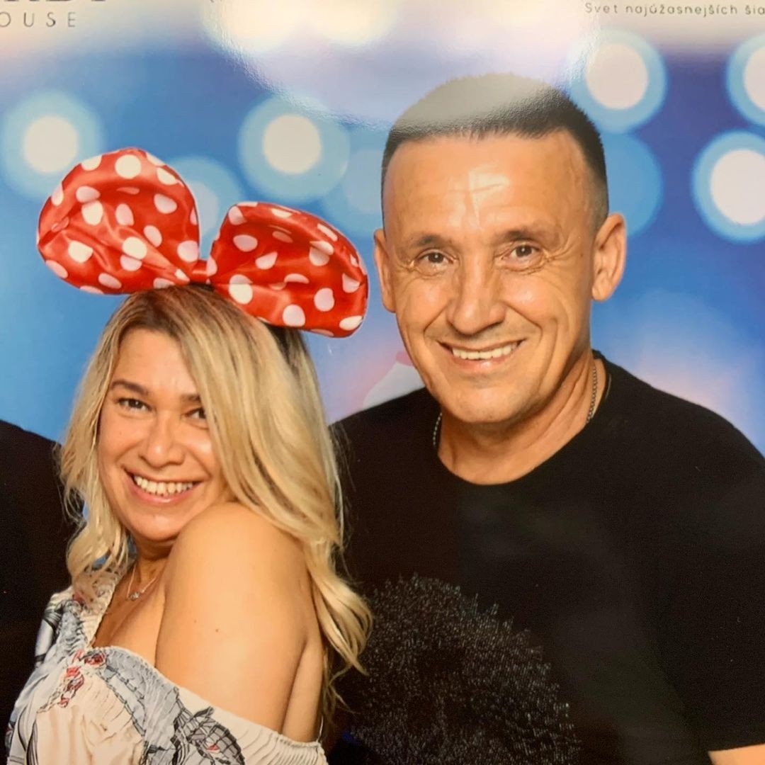 Spevák Paľo Drapák s manželkou Janette.
