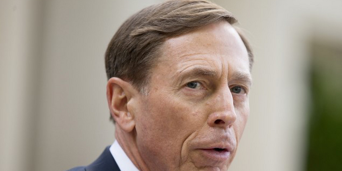 David Petraeus would have to inform his probation officer if Trump hires him as secretary of state