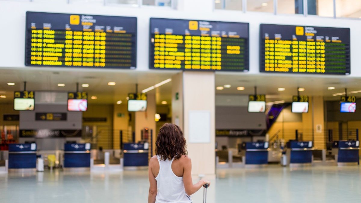 Reclama dintr-un aeroport din Marea Britanie care a stârnit panică și hohote de râs printre pasageri: „Mi-ar strica ziua complet”