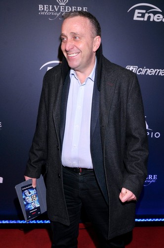 Grzegorz Schetyna na premierze 'Sępa'