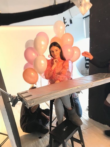 Marina Łuczenko-Szczęsna w kampanii Wibo