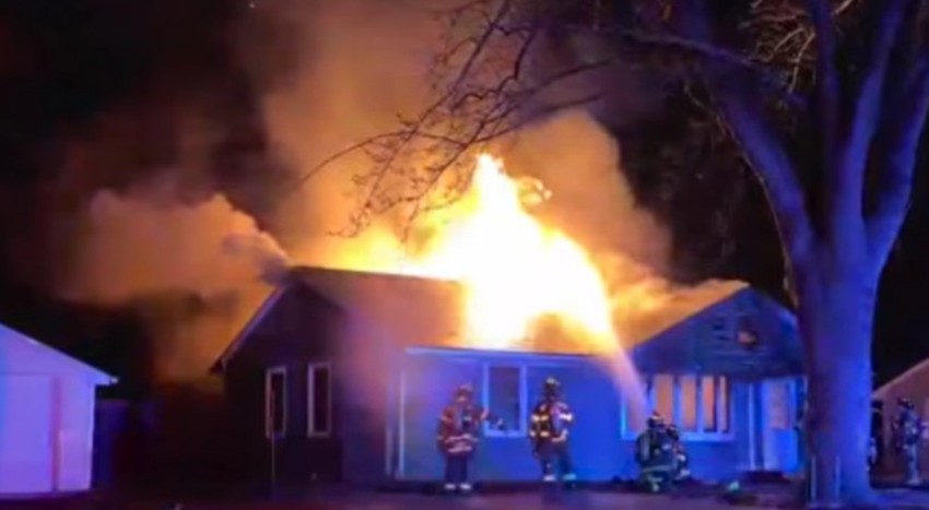 Požar izbio u rano jutro