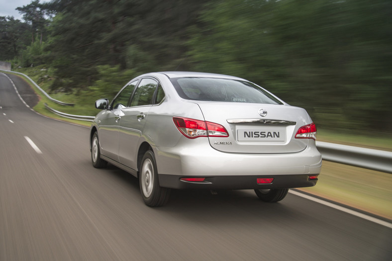 Moskwa 2012: nowy Nissan Almera