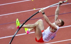 Piotr Lisek w czasie pandemii na zawody będzie jeździł samochodem