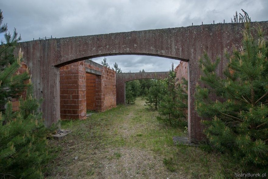 Niedokończona tajemnicza budowla, maj 2022 r.