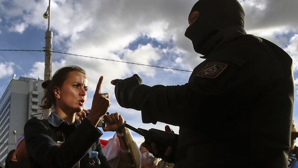 Białorusini przeciwko sfałszowanym wyborom protestują już trzeci miesiąc. Domagają się dymisji Łukaszenki, powtórzenia głosowania i wypuszczenia więźniów politycznych. Mińsk, wrzesień 2020 r.