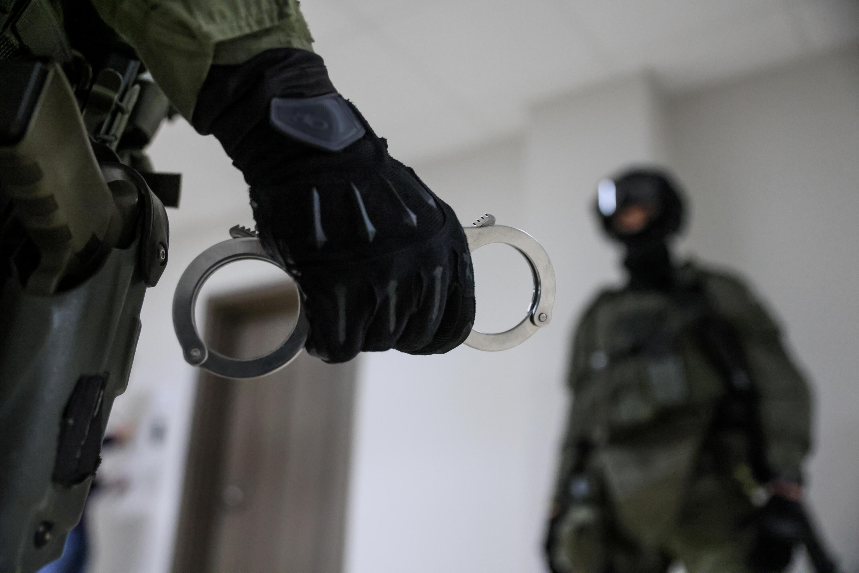 Gang zalegalizował pobyt 1500 cudzoziemcom. 24 zatrzymanych