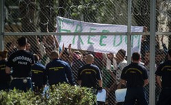 Węgry: Imigranci z ośrodka w Kiskunhalas znów protestują