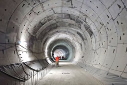 pociągi pojadą pod centrum łodzi najwcześniej za cztery lata. ustawa p