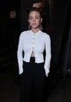 A premier után Sydney Sweeney minimalista felsőrészre cserélte az extrém alkotást
