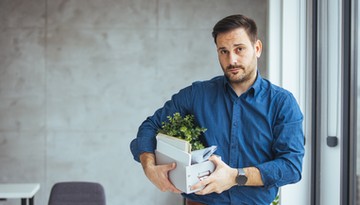 Niewykorzystany urlop. Jak go rozliczyć, gdy pracownik odchodzi z pracy?