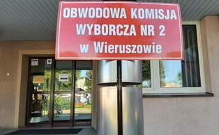 Wyborcy nie boją się koronawirusa. Ponad połowa nie wierzy w możliwość zakażenia