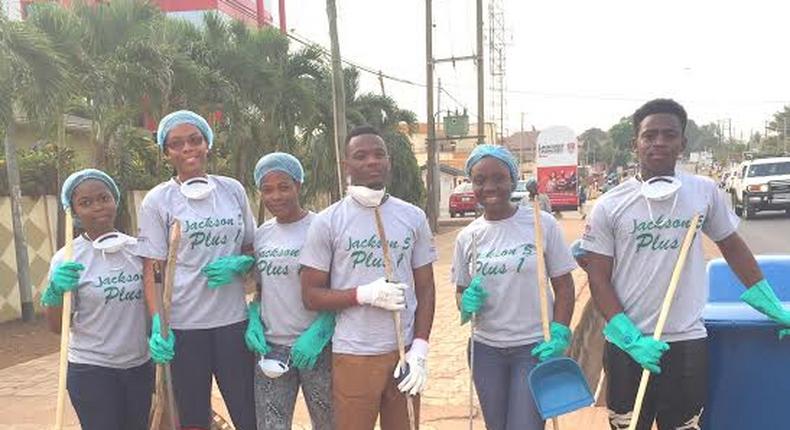 Students of Lancaster University clean-up part the Jungle Avenue, American House